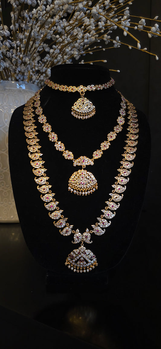 Mika: Set of three necklaces