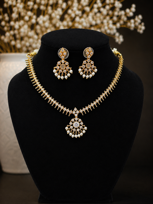 Moonlight Pearl Necklace Set